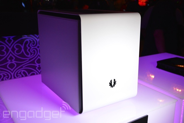 [CES 2014] Giá máy tính chơi game Steam Machine