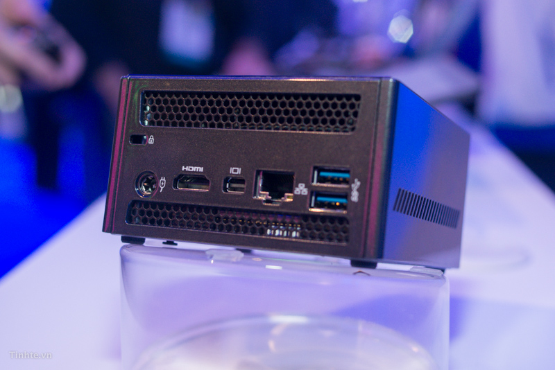 [CES 2014] Trên tay máy tính nhỏ gọn Gigabyte BRIX Pro