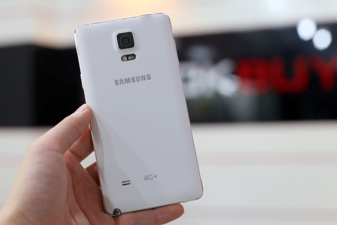 Ảnh mở hộp Galaxy Note 4 bản 4G dùng chip Qualcomm