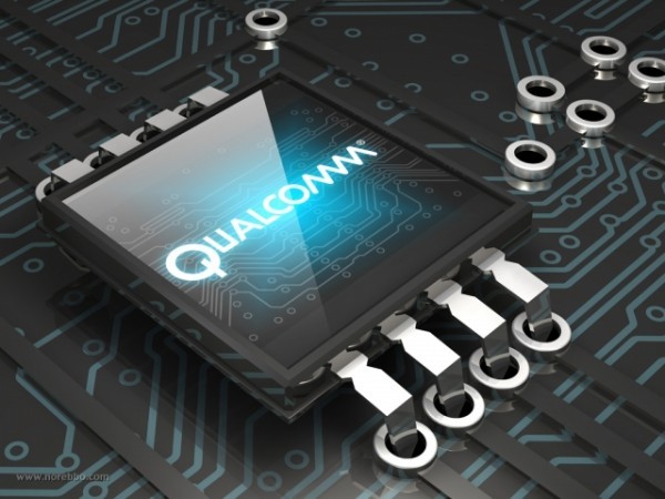 Với sự hậu thuẫn từ hãng chip di động nổi tiếng thế giới, sản phẩm mới của HKPhone có những cải tiến nổi bật, tạo được ấn tượng với người dùng. Mới ra mắt cách đây không lâu, Racer INNO nhanh chóng thu hút sự chú ý của người dùng. Sở hữu chip Snapdragon 400 của Qualcomm, sản phẩm đã và đang là lựa chọn sáng giá trong phân khúc dưới 4 triệu đồng. Dưới đây là những điểm vượt trội trên smartphone mới của thương hiệu Việt. 1. Chip Snapdragon 400 mạnh mẽ Racer INNO sử dụng vi xử lý Snapdragon 400 mà Qualcomm sản xuất dành cho smartphone thuộc phân khúc tầm trung. Đây là dòng chip được đánh giá cao về hiệu năng và cân bằng hiệu suất. Hơn 19.000 điểm khi đo hiệu năng với Antutu Benchmark, và vượt mức 9.400 điểm với bài kiểm tra Quadrant Benchmark là minh chứng xác thực nhất về sức mạnh của điện thoại. Racer INNO sử dụng chip đồ họa GPU Andrano 305 được Qualcomm sản xuất riêng cho thế hệ Snapdragon 400. Kiểm chứng với ứng dụng Nenamark 2, máy đạt điểm số 57,1 fps, ngang với những mẫu máy giá 10 triệu đồng hiện nay. Adreno 305 đã từng đứng hạng thứ 12 trong top những GPU thông dụng nhất theo Notebookcheck. 2. Tiết kiệm điện năng nhiều hơn Các mẫu máy khác trong tầm giá dưới 4 triệu đồng đa số chỉ chạy vi xử lý lõi kép hoặc lõi đơn. Việc xử lý luồng dữ liệu lớn với chỉ 1 hay 2 nhân khiến máy tiêu hao điện năng lớn, không tối ưu được tốc độ cũng như hiệu suất. Chính vì vậy, Snapdragon 400 trên Rồng đỏ Racer INNO được đánh giá cao về yếu tố tiết kiệm điện năng. Chip lõi tứ xung nhịp tới 1,4 GHz đảm bảo cân bằng hiệu suất tối đa. Bên cạnh đó, Adreno 305 sản xuất trên quy trình công nghệ 28 nm giúp xung nhịp của chip tăng lên, đồng thời giảm điện năng tiêu thụ. Chip đồ họa sản xuất riêng cho Snapdragon 400 đạt nhiều tiêu chuẩn hàng đầu từ Qualcomm như OpenGL E.S 3.0... nâng cao chất lượng khi chơi game và cải thiện hiệu suất máy. 3. BatteryGuru quản lý pin thông minh Trên thế giới hiện nay vẫn chưa có công nghệ nào giúp kéo dài thời lượng pin ngoài cách tăng kích thước pin. Tuy nhiên người dùng có thể sử dụng những ứng dụng tiết kiệm pin, để khắc phục tình trạng hao pin cho những tác vụ không cần thiết trên máy. Qualcomm cũng đưa đến cho người dùng một ứng dụng như vậy dành riêng cho dòng chip Snapdragon, mang tên BatteryGuru. Người dùng có thể dễ dàng tải phần mềm này trên Google Play Với BatteryGuru và pin dung lượng lên đến 2.500 mAh của Racer INNO, người dùng hoàn toàn có thể yên tâm rằng thời lượng sử dụng pin đủ đáp ứng mọi nhu cầu giải trí trong thời gian dài. 4. Qualcomm kiểm nghiệm chất lượng Hàng trăm triệu smarphone trên thế giới đang chạy chip của hãng sản xuất này, trong số đó có sản phẩm của Samsung, Nokia, LG… Tất cả các mẫu máy trước khi bán ra đều phải qua khâu kiểm định chặt chẽ từ nhà sản xuất Qualcomm. Ông Thiều Phương Nam, Giám đốc Qualcomm Đông Dương, cho biết: